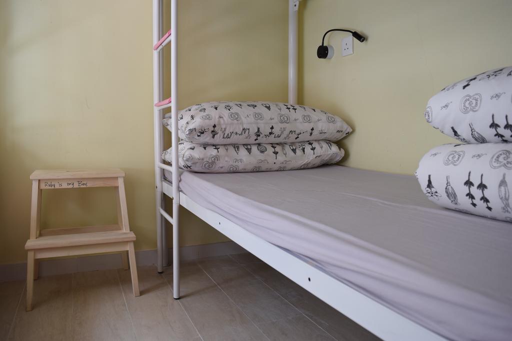 Ruby Hostel Цзюлун Экстерьер фото
