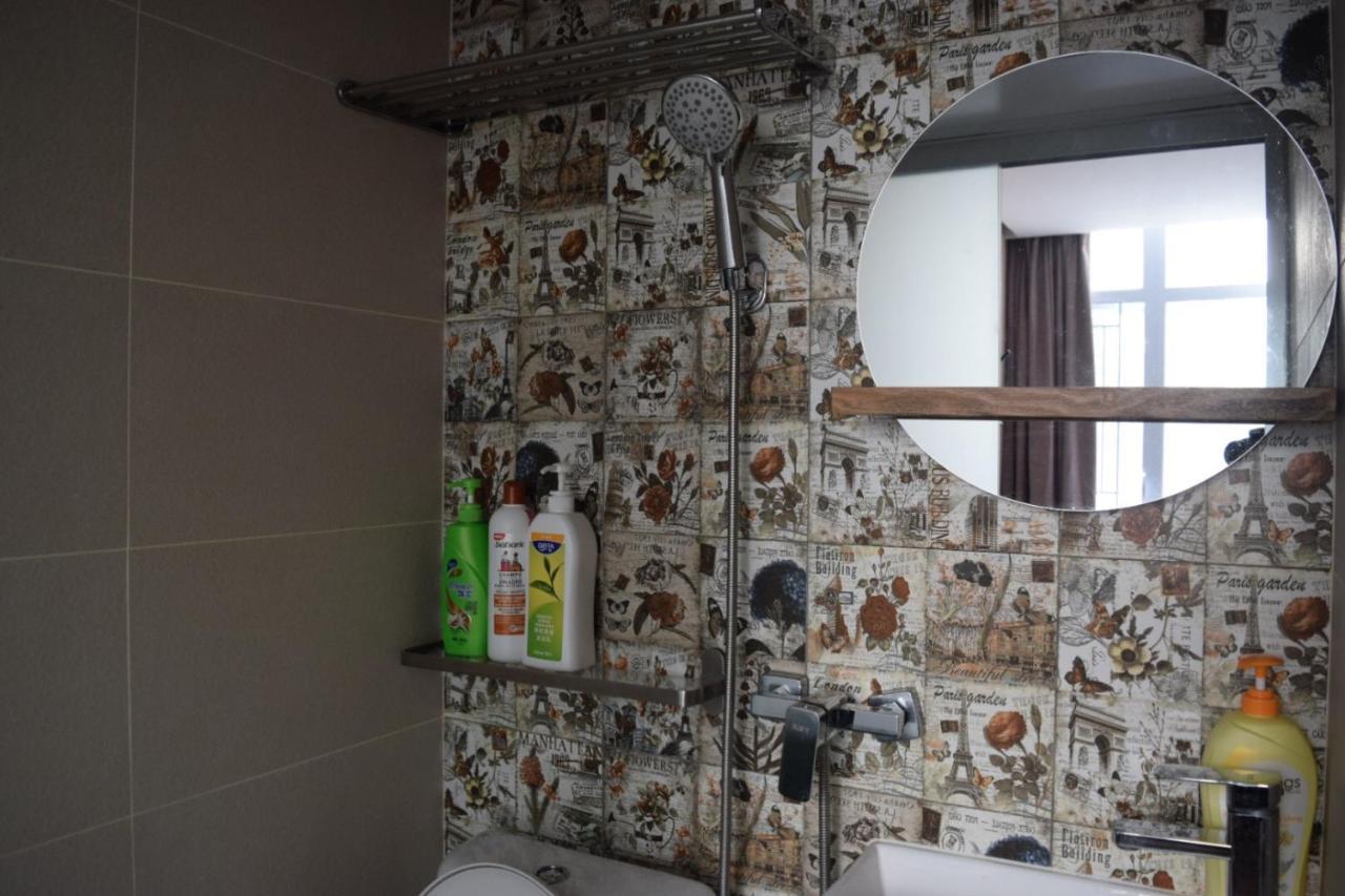 Ruby Hostel Цзюлун Экстерьер фото